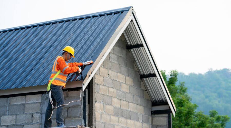 Professional gutter cleaning in Warwick, NY